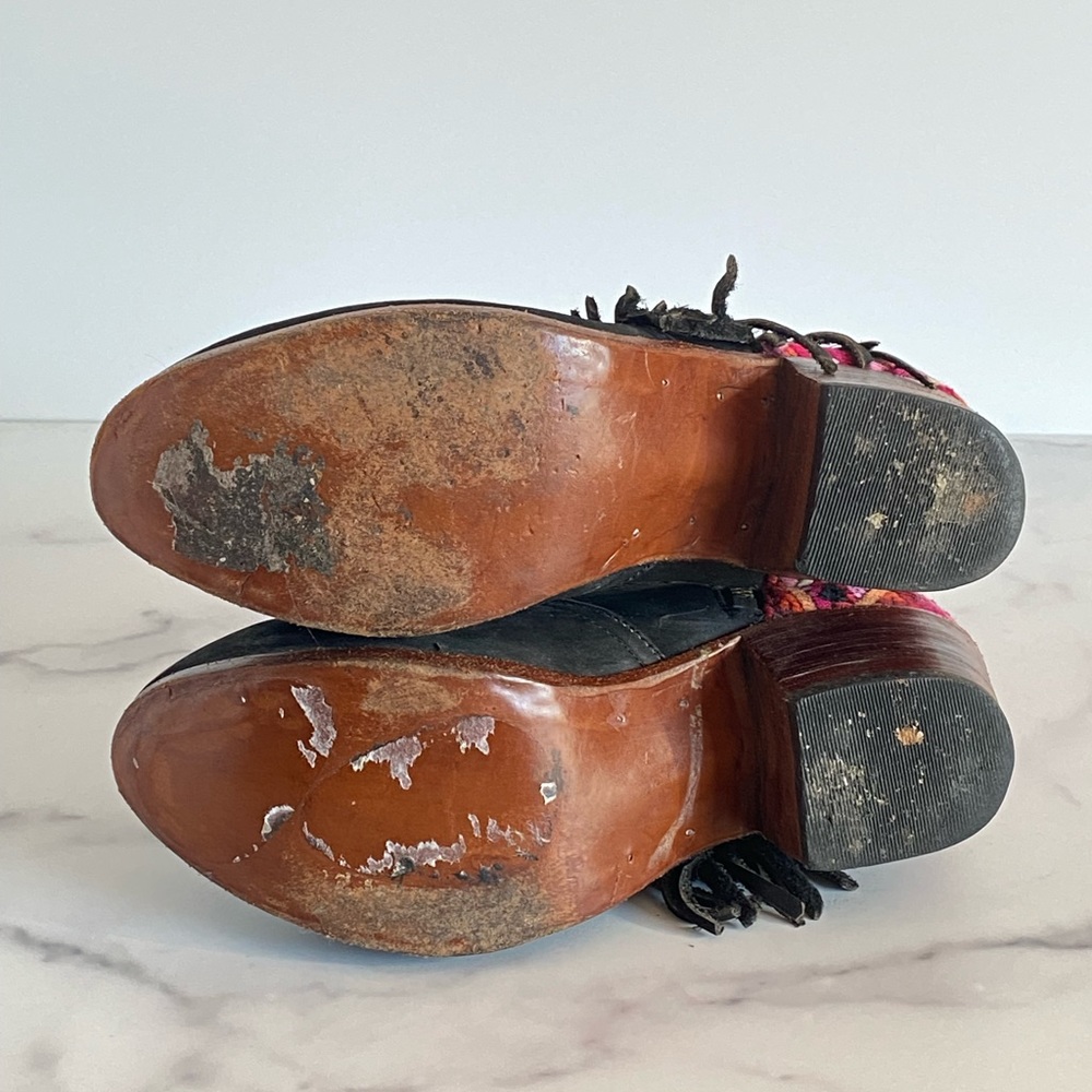 Nawal Booties - Picture 13 of 14